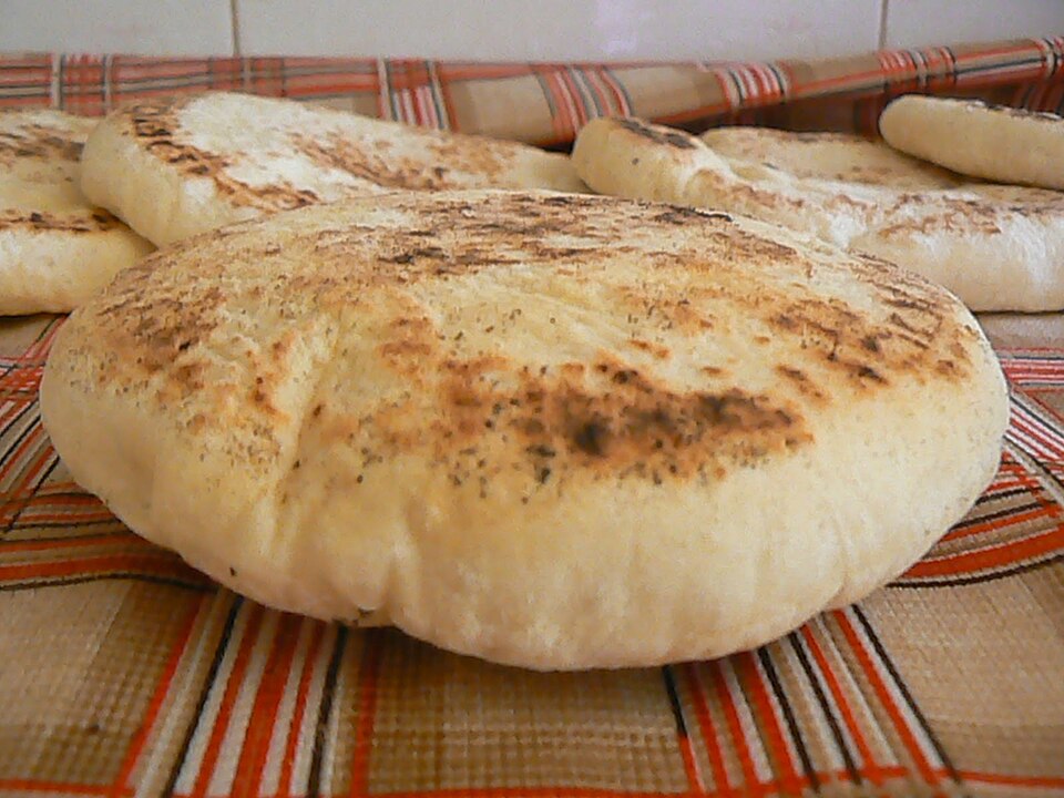 Tavada Puf Puf Kabaran Yumuşacık Köy Bazlaması