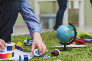 kid-playing-paints-floor (1)